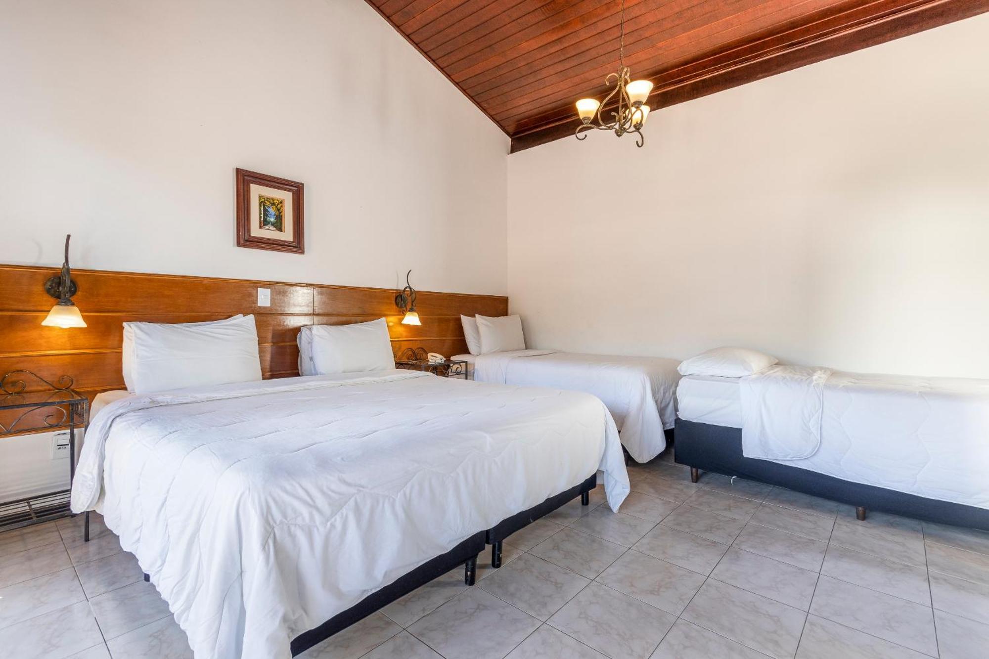 Ilha Branca Hotel 4*